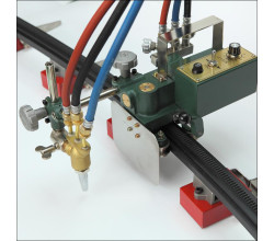 MÁY CẮT BẰNG TIA LỬA - MODEL: YK-72D